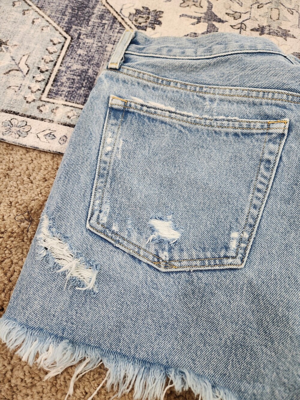 Agolde Parker Cut Off Denim Shorts - Picture 7 of 9